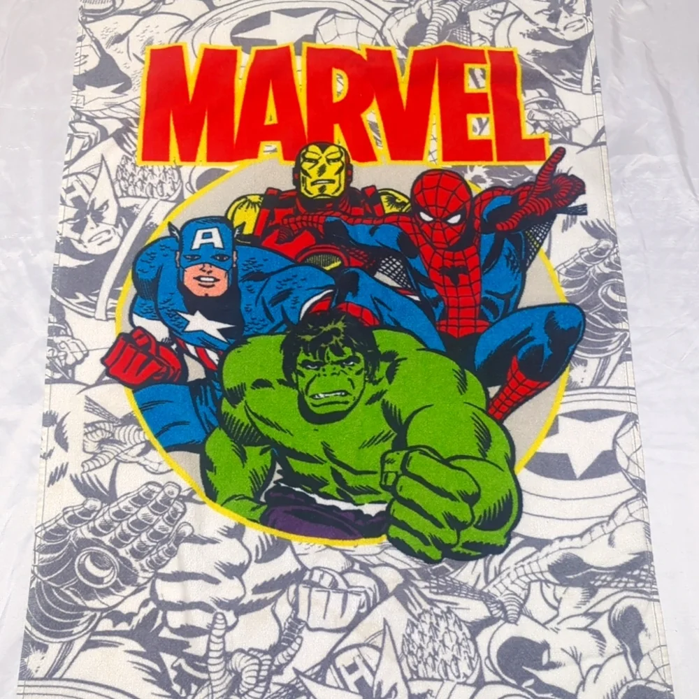 Marvel Comics Advengers Kids Beach Bath Towel - Hulk, Capt. America, Spiderman